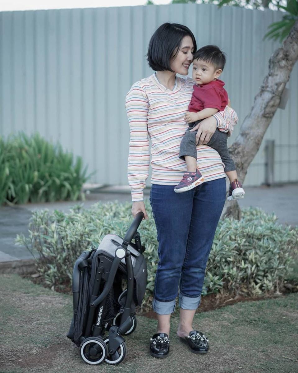 instagram.com/@ardinarasti6