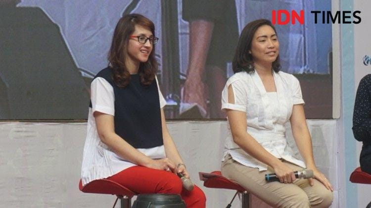 Rahayu Saraswati dan Tsamara Amany dalam diskusi di Pondok Labu, Cilandak, Jakarta Barat (IDN Times/Lia Hutasoit)