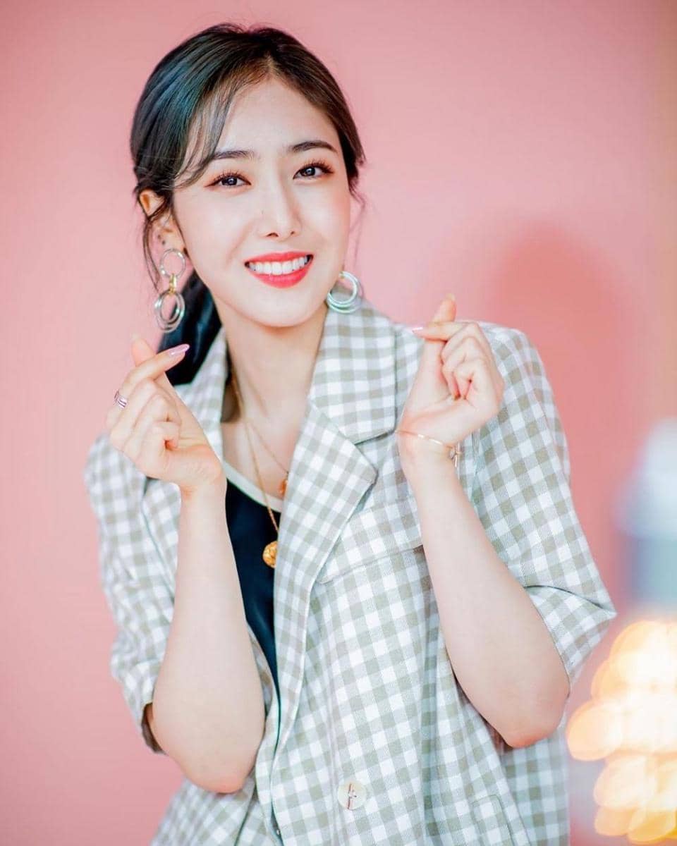 Instagram.com/sinb_gfriend