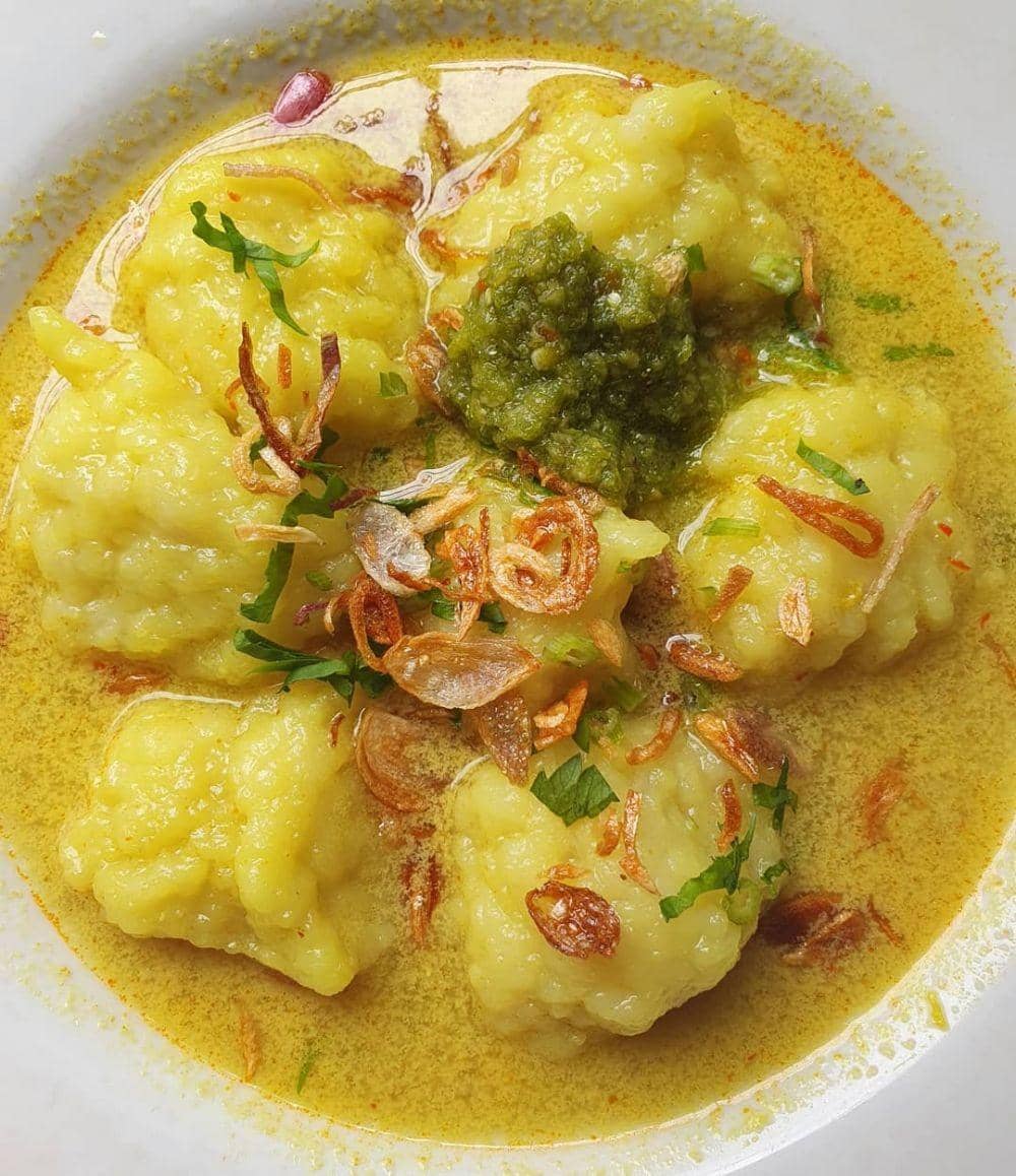 instagram.com/yantiliaw