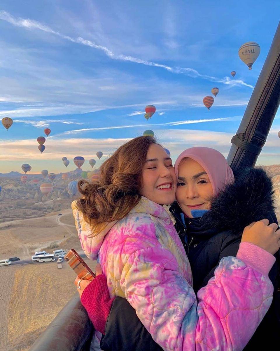 instagram.com/bebytsabina