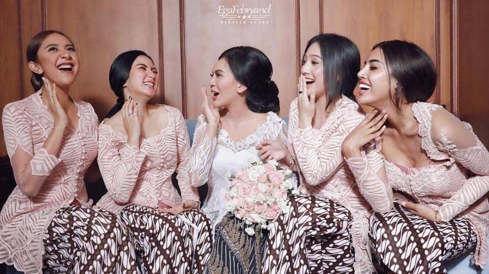 instagram.com/makeupbyocka