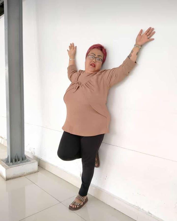 Instagram.com/budesumiyati