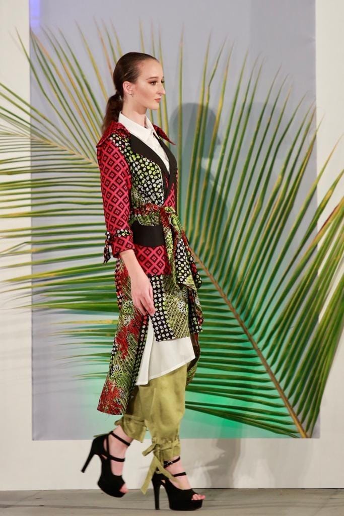 Motif blarak sempal jadi tema Fashion Banyuwangi Batik Festival di Banyuwangi. IDN Times/Istimewa