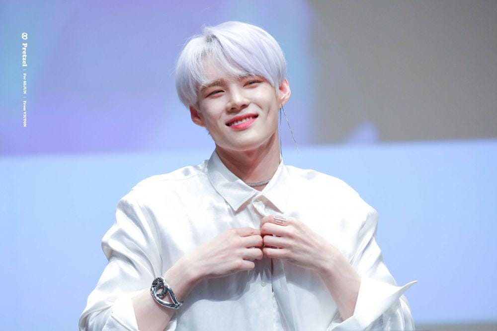 twitter.com/Pretzel54