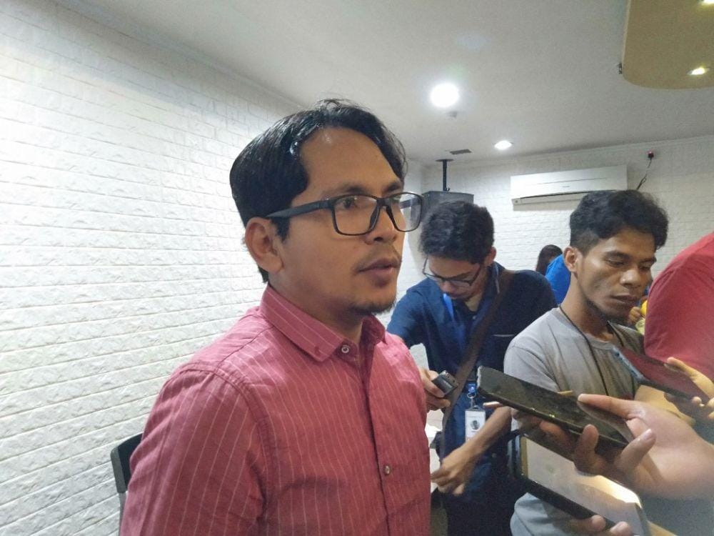 Direktur Riset Setara Institute Halili Hasan usai memaparkan hasil riset intoleransi selama 12 tahun terakhir di Hotel IBIS, Jakarta Pusat Minggu (24/11) (IDN Times/Dini Suciatiningrum)