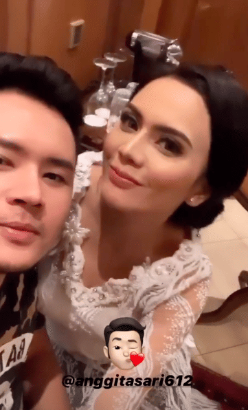 instagram.com/makeupbyocka