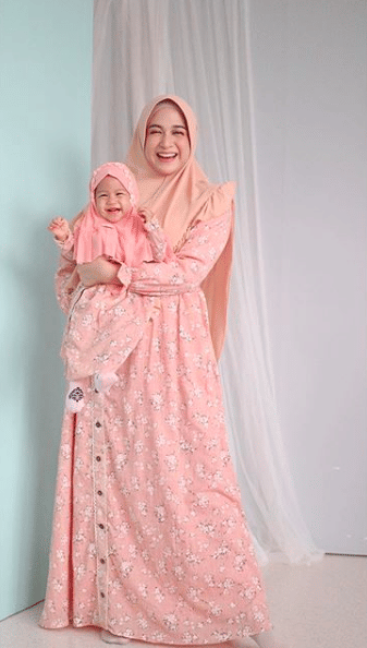 instagram.com/ninazatulini22