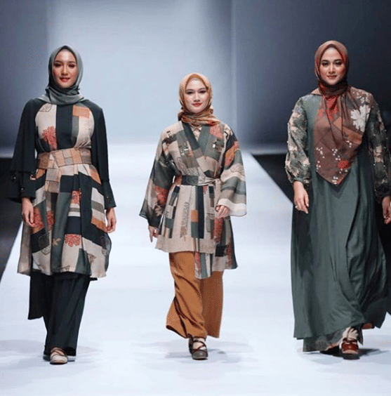 instagram.com/ninazatulini22