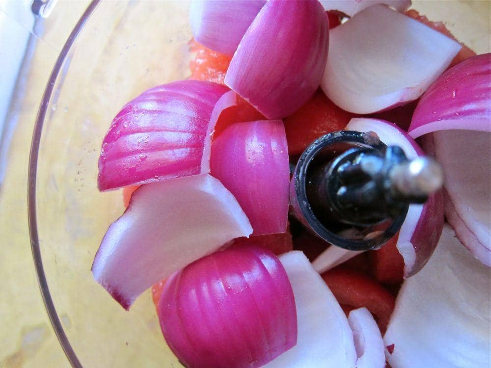 prettyyummyfoods.com