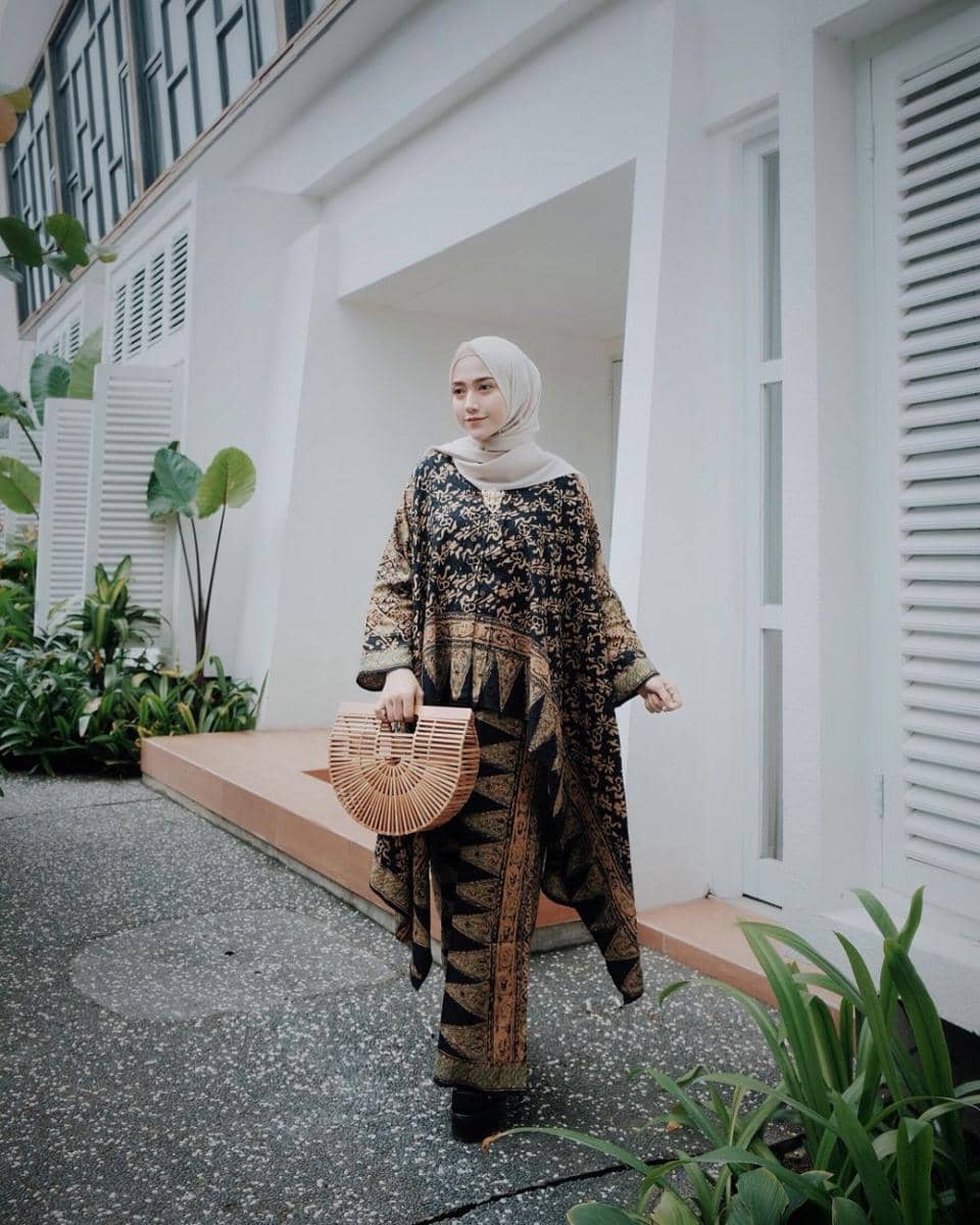 instagram.com/nisacookie