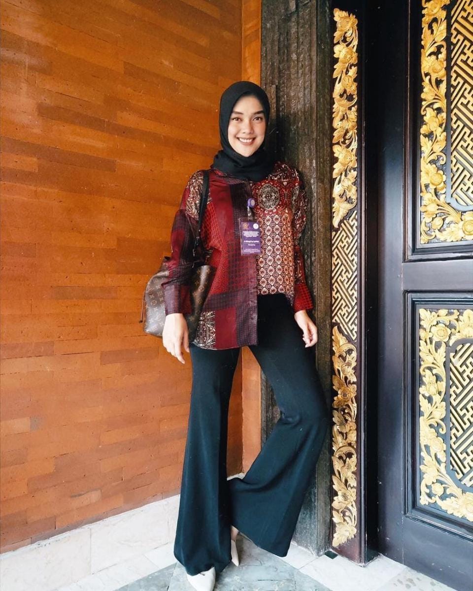 instagram.com/tiqasya