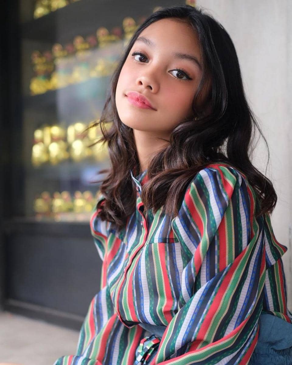 instagram.com/aku_naura