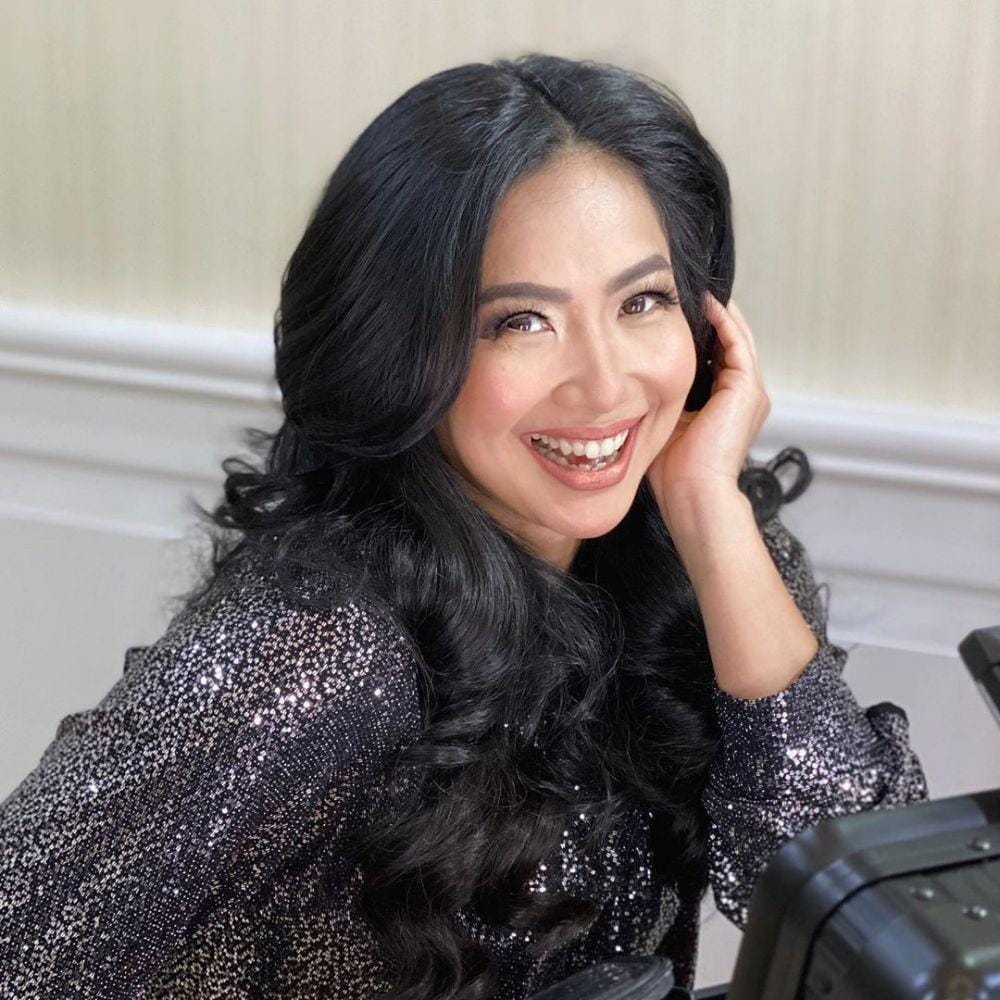 Instagram.com/fenirose