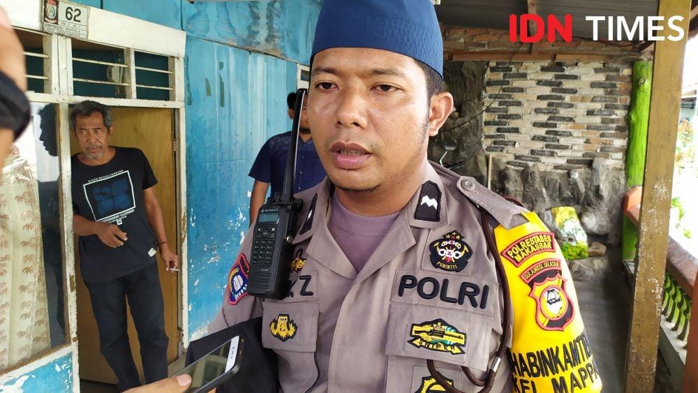 Babinkamtibmas Kelurahan Mappala, Aipda Umar Zulkarnain, saat ditemui di lokasi kejadian, Senin (25/11) / Sahrul Ramadan