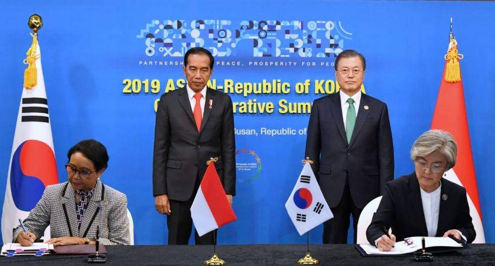 Presiden Joko Widodo saat melakukan kunjungan kerja di Korea Selatan. (Dok.IDN Times/Biro Pers Kepresidenan)