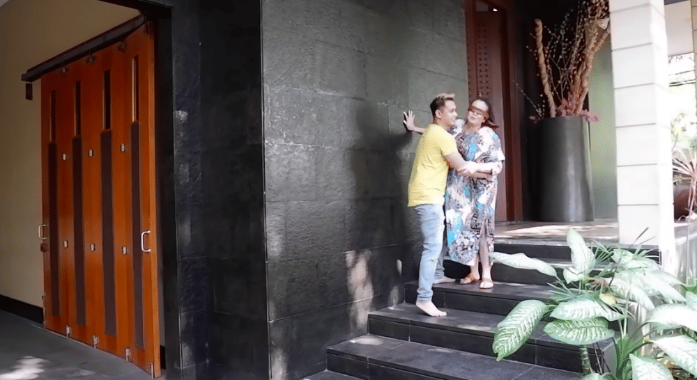 youtube.com/jenjunfamily