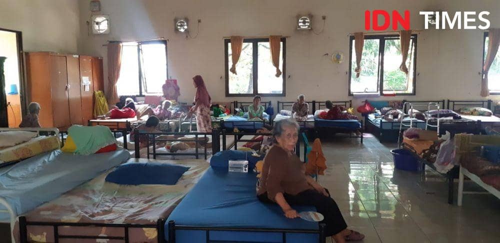 Kondisi di Panti Sosial Tresna Werdha Budi Mulia 1, Cipayung, Jakarta Timur (IDN Times/Margith Juita Damanik)