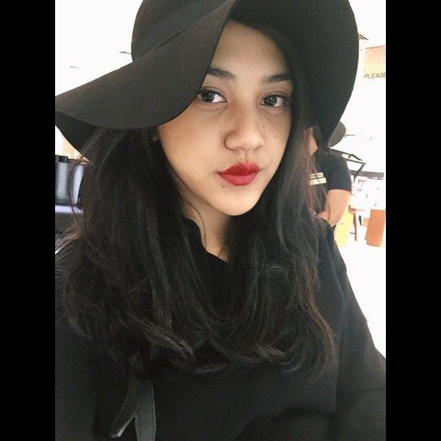 instagram.com/putri_tanjung