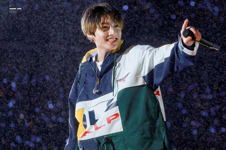 Twitter/#jungkookhair