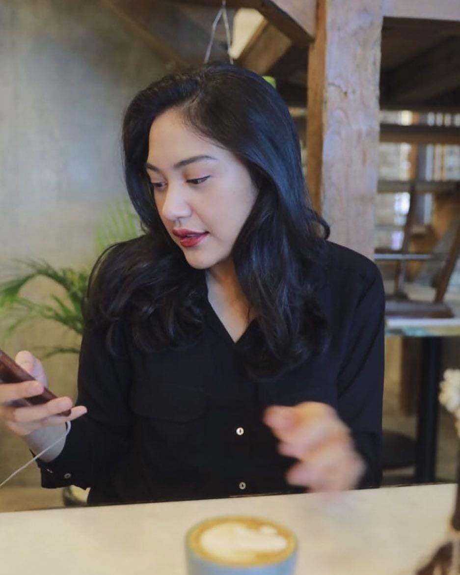 instagram.com/putri_tanjung