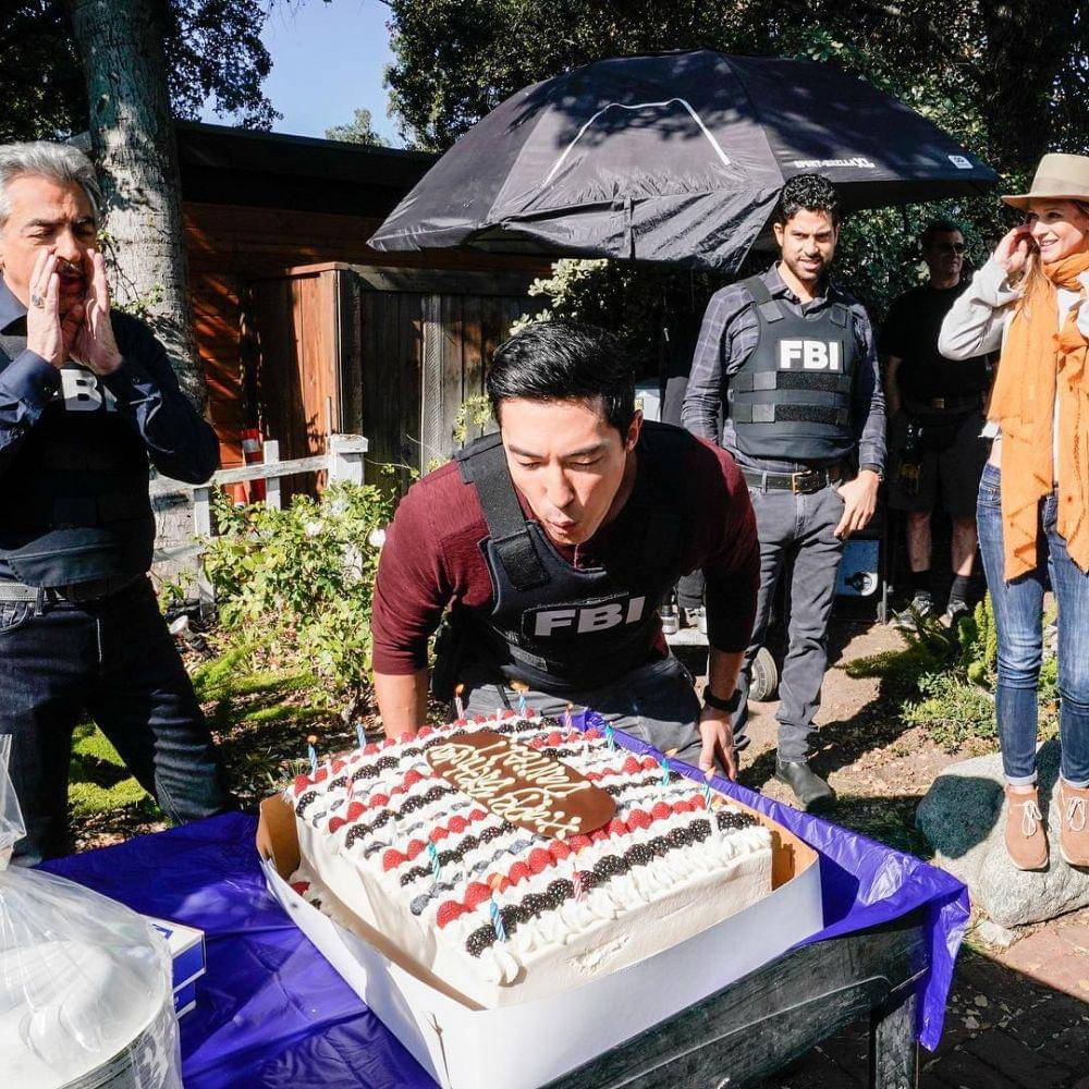 instagram.com/danielhenney