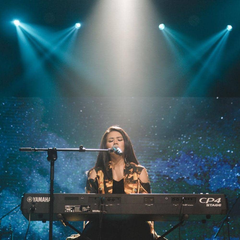 instagram.com/yurayunita