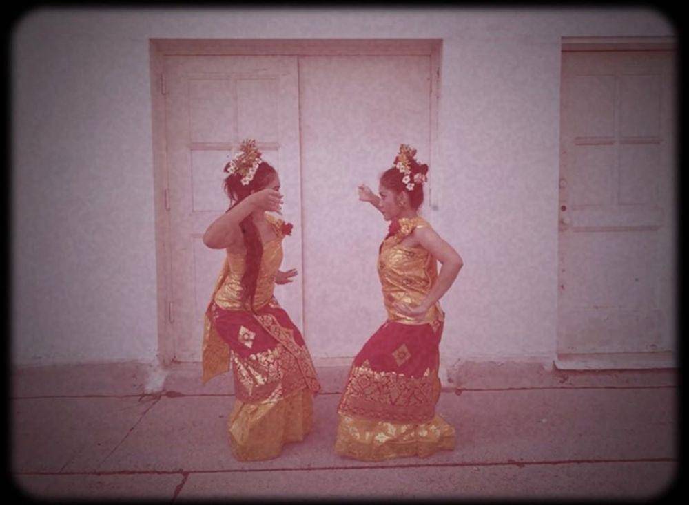 instagram.com/agnezmo