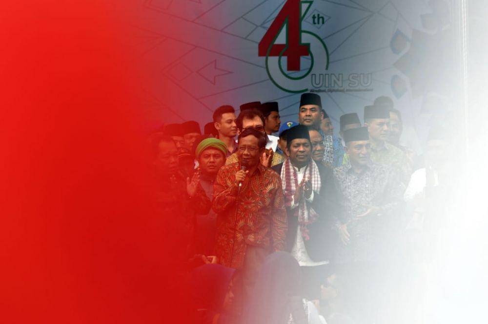 Menko Polhukam Mahfud MD mengatakan jika deradikalisasi sudah melibatkan eks Napi Teroris. (ANTARA FOTO/Septianda Perdana)