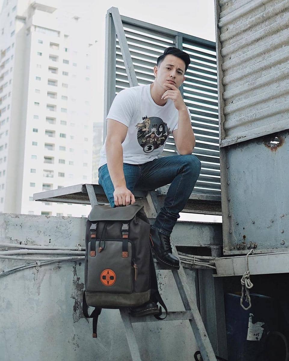 Instagram/billydavidson_