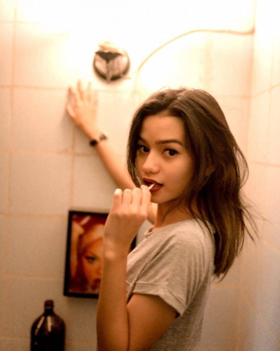 instagram.com/iniadzwaaurell