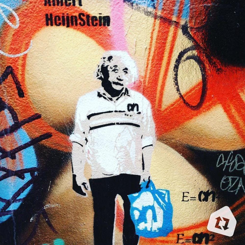 Mural supermarket Albert Heijn di Belanda. instagram.com/albertheijn