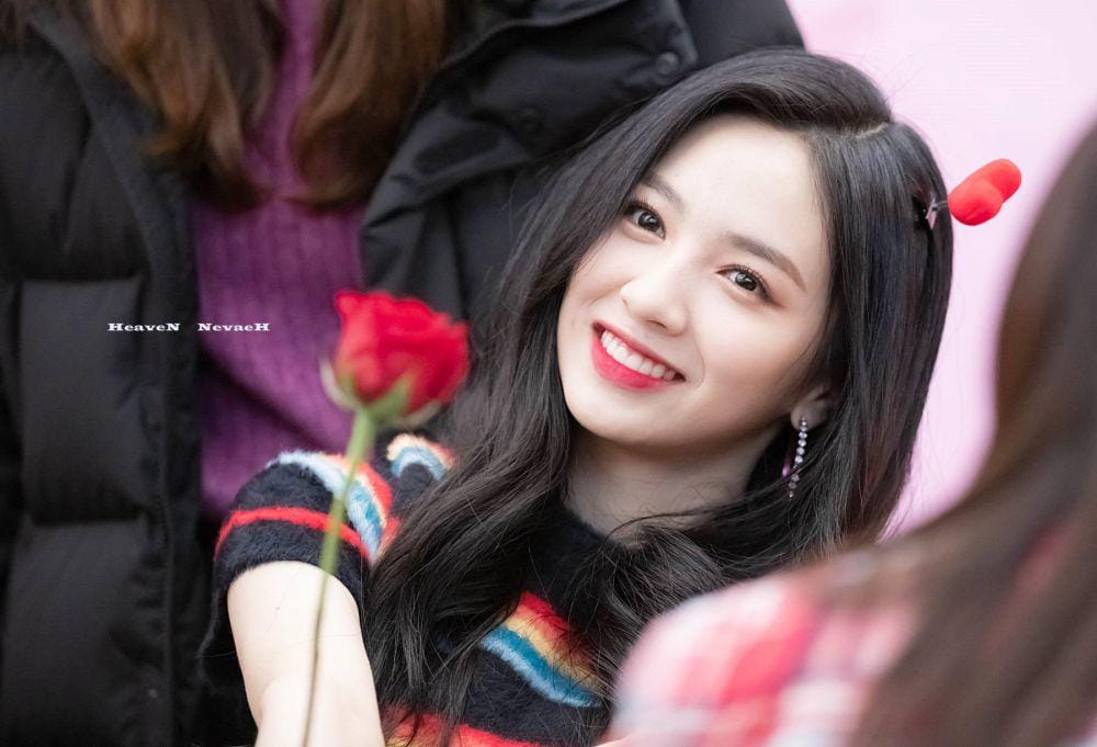 twitter.com/@CB_NevaeH