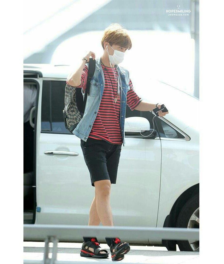 Instagram.com/bts.airport.fashion