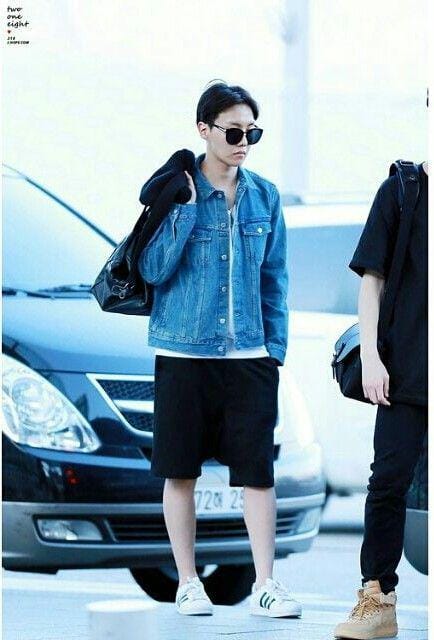 Instagram.com/bts.airport.fashion