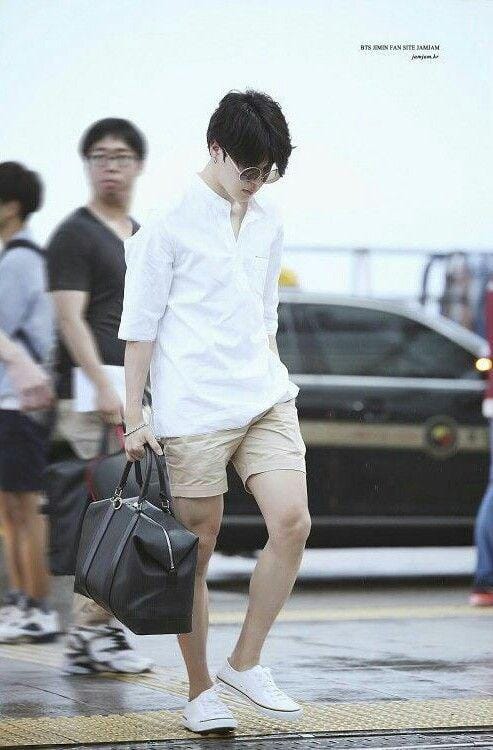 Instagram.com/bts.airport.fashion