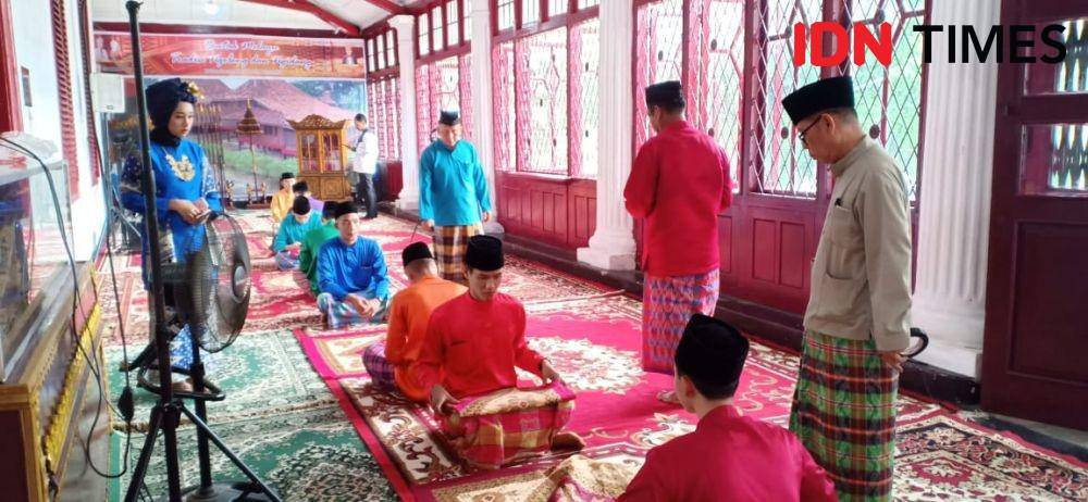 Budaya Ngobeng-Ngidang yang Ternyata adat istiadat asli Palembang (IDN Times/Feny Maulia Agustin)