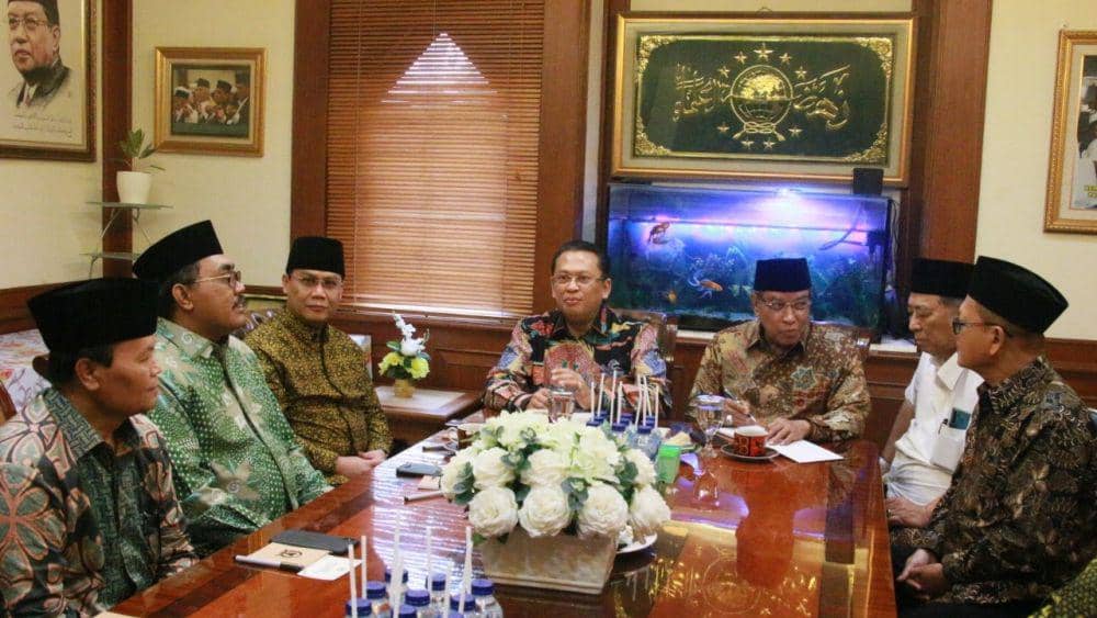 PBNU saat menerima kunjungan pimpinan MPR RI. (NU Online)
