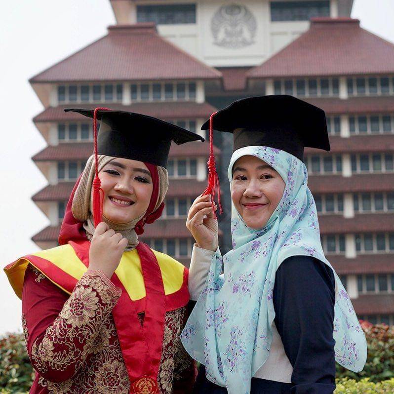 instagram.com/asmanadia