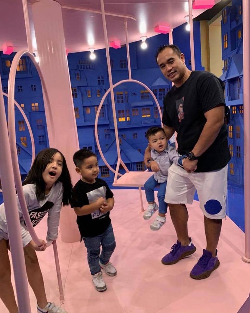 instagram.com/ardibakrie