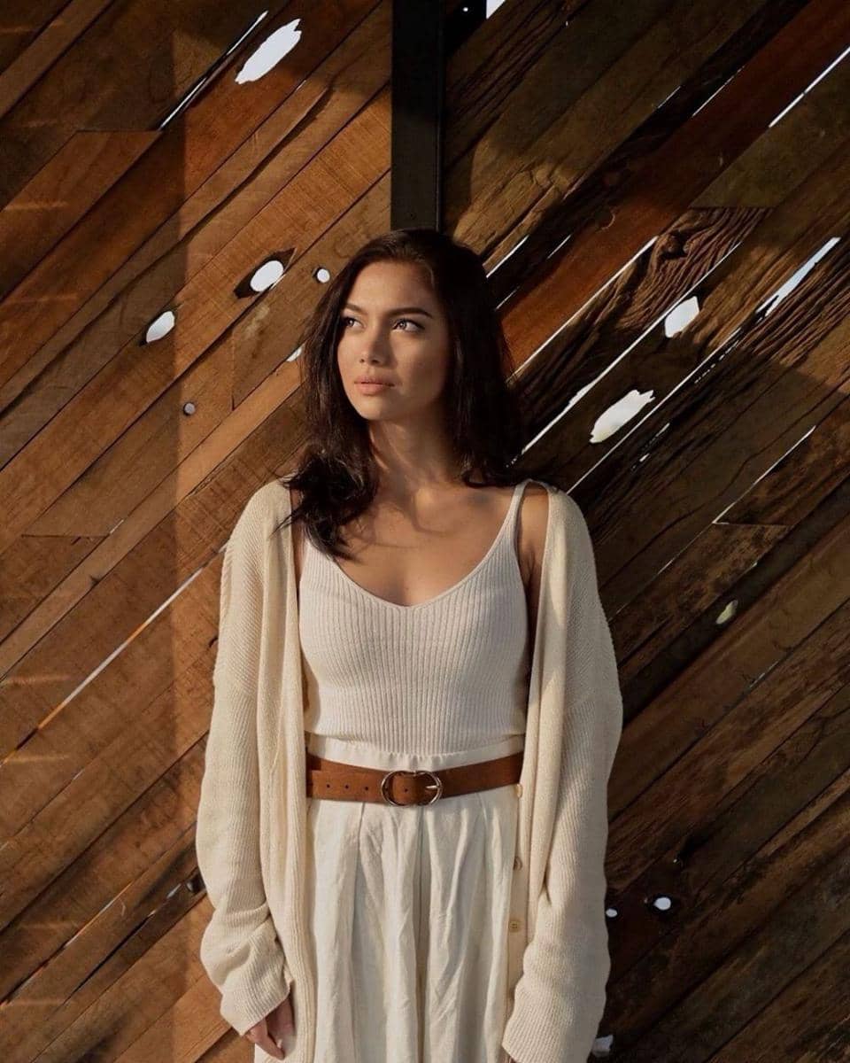 instagram.com/angelagilsha