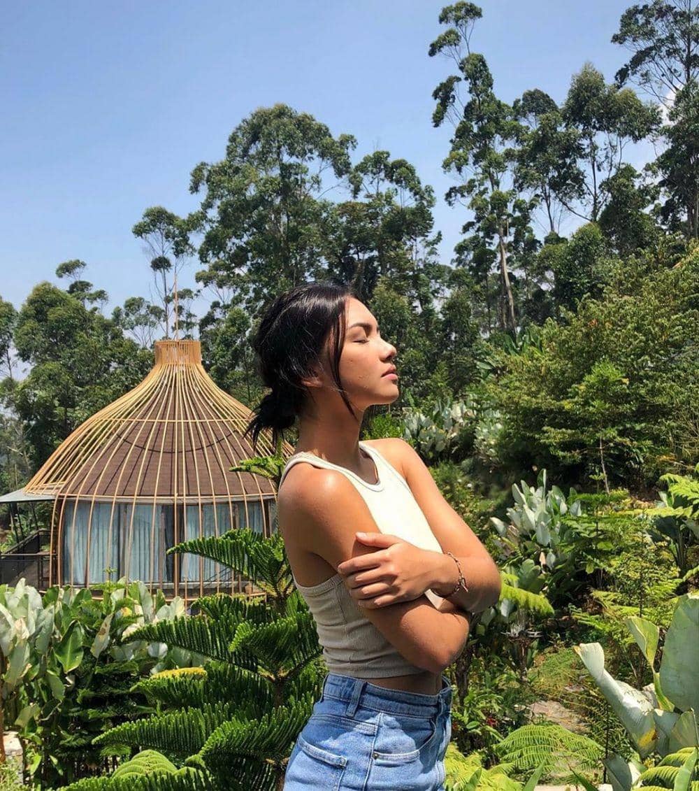 instagram.com/angelagilsha