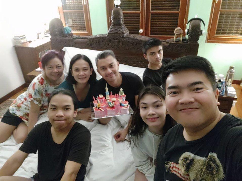 Instagram.com/bu_deedee