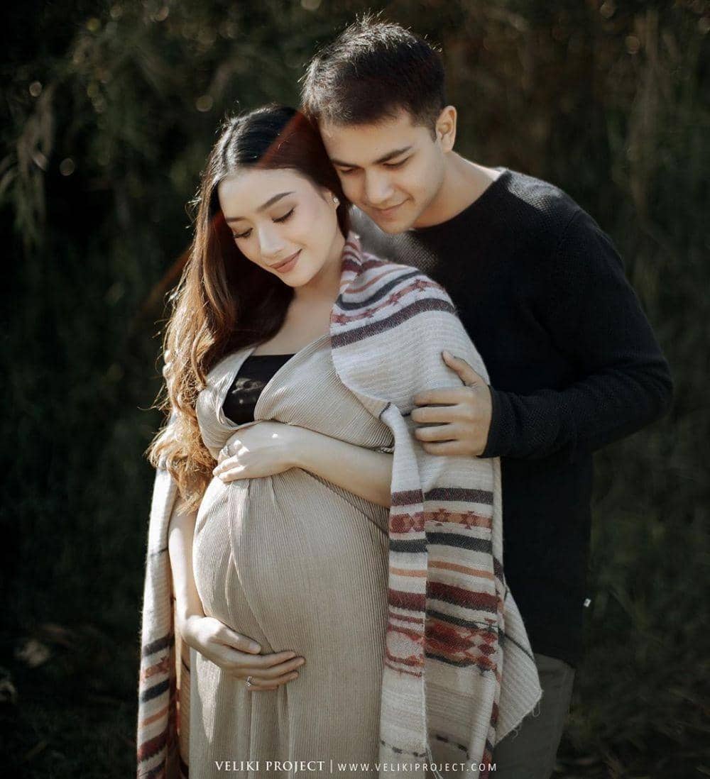 instagram.com/adzanabs