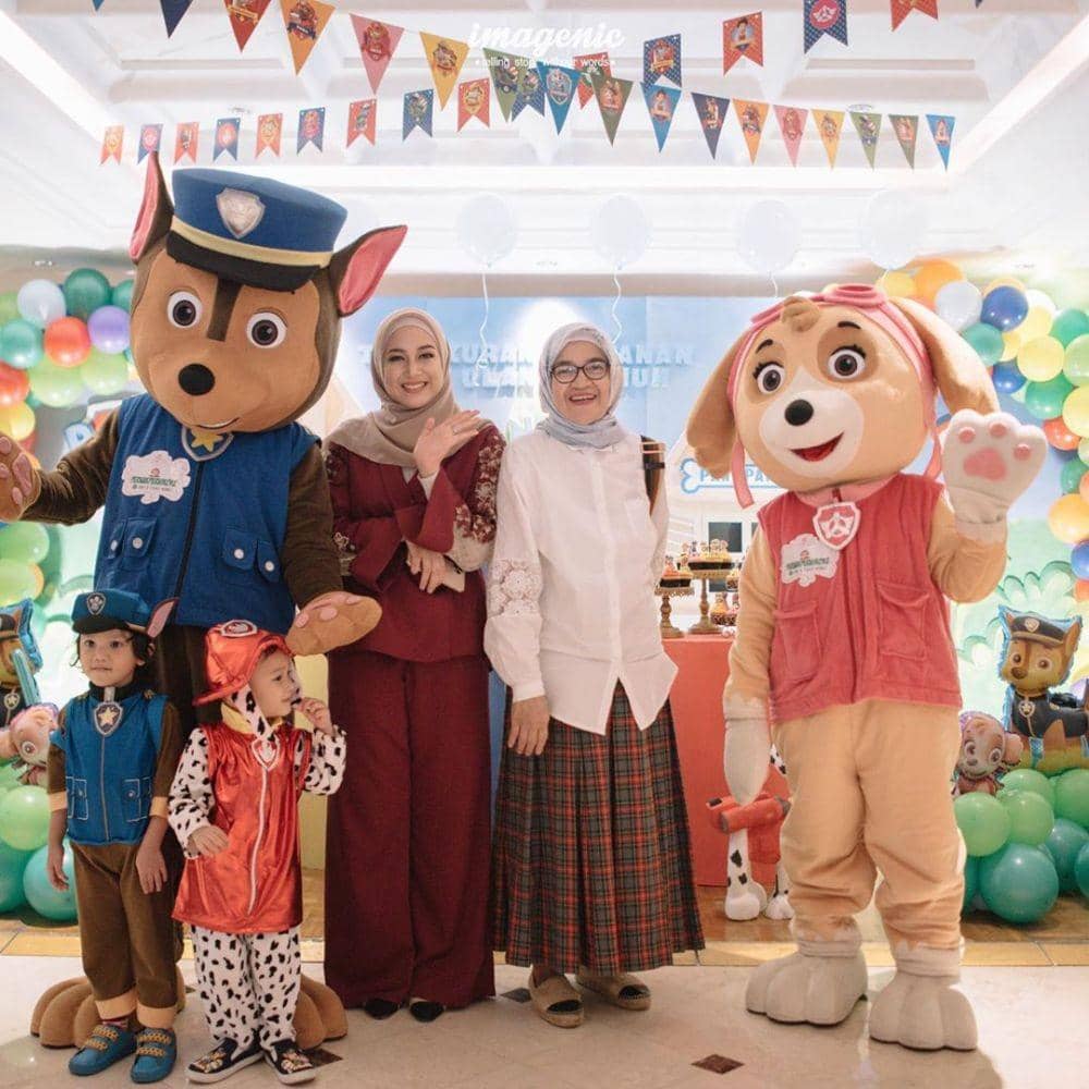 instagram.com/ninazatulini22