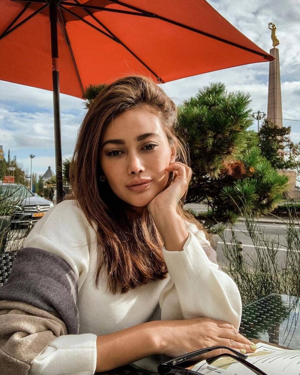 Instagram.com/allaboutfelisha