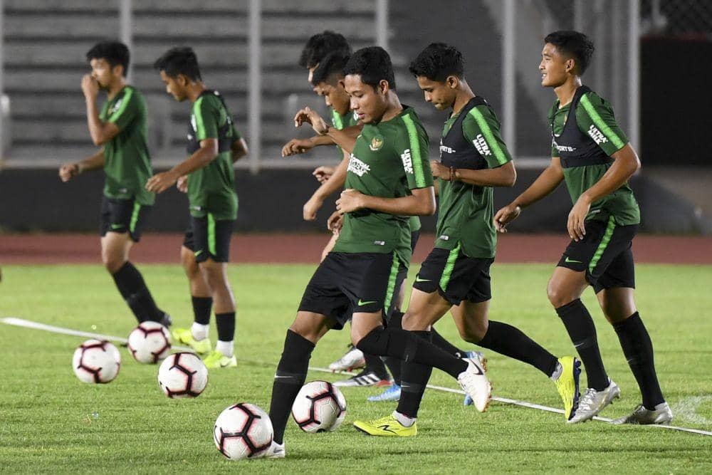 Latihan Timnas jelang berangkat ke SEA Games. ANTARA FOTO