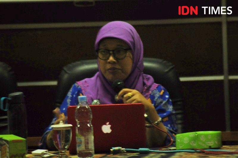 Komisioner terpilih Komnas Perempuan 2020-2024, Alimatul Qibtiyah di UIN Sunan Kalijaga Yogyakarta. IDN Times/Pito Agustin Rudiana
