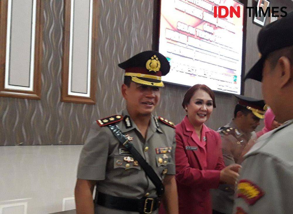 Kapolrestabes Surabaya Kombes Pol Sandi Nugroho saat memimpin upacara serah terima jabatan, Rabu (27/11). IDN Times/Fitria Madia