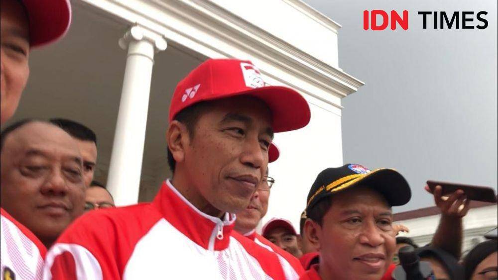 Presiden Joko Widodo memberikan keterangan pers di Istana Kepresidenan Bogor, Rabu 27 November 2019. (IDN Times/Teatrika Handiko Putri)
